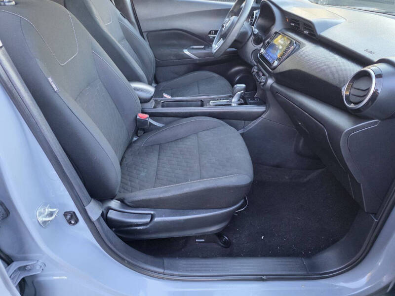 2021 Nissan Kicks SV