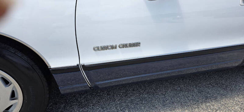 1991 Oldsmobile Custom Cruiser