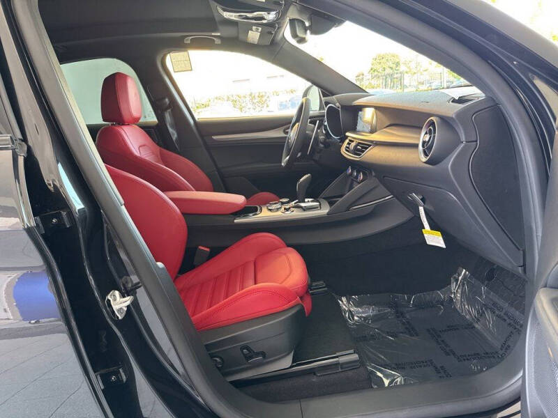 2026 Alfa Romeo Stelvio