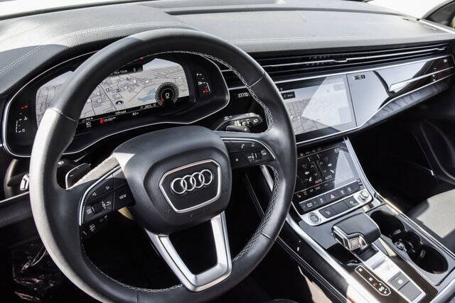 2023 Audi Q8 quattro Premium Plus 55 TFSI