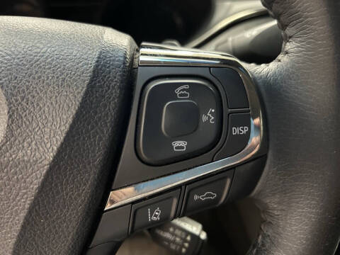 2018 Toyota Avalon XLE