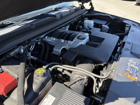 2017 Cadillac Escalade ESV Luxury