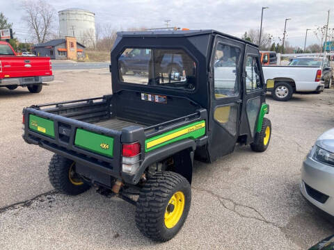 2018 John Deere GATOR 825M4X4