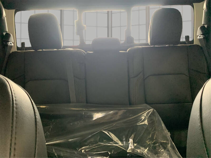 2025 Jeep Gladiator High Tide