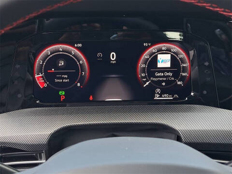 2025 Volkswagen Golf GTI SE