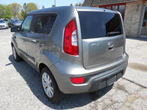 2012 Kia Soul +