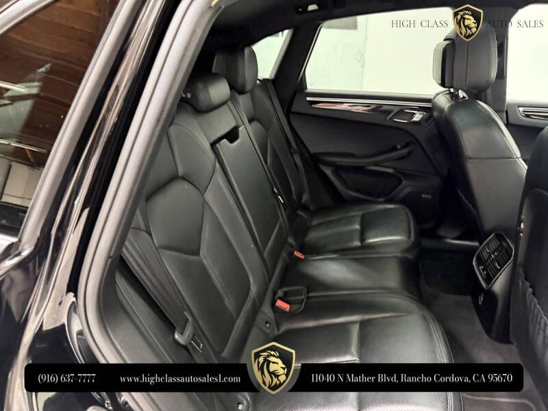 2018 Porsche Macan