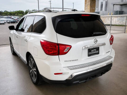 2017 Nissan Pathfinder Platinum