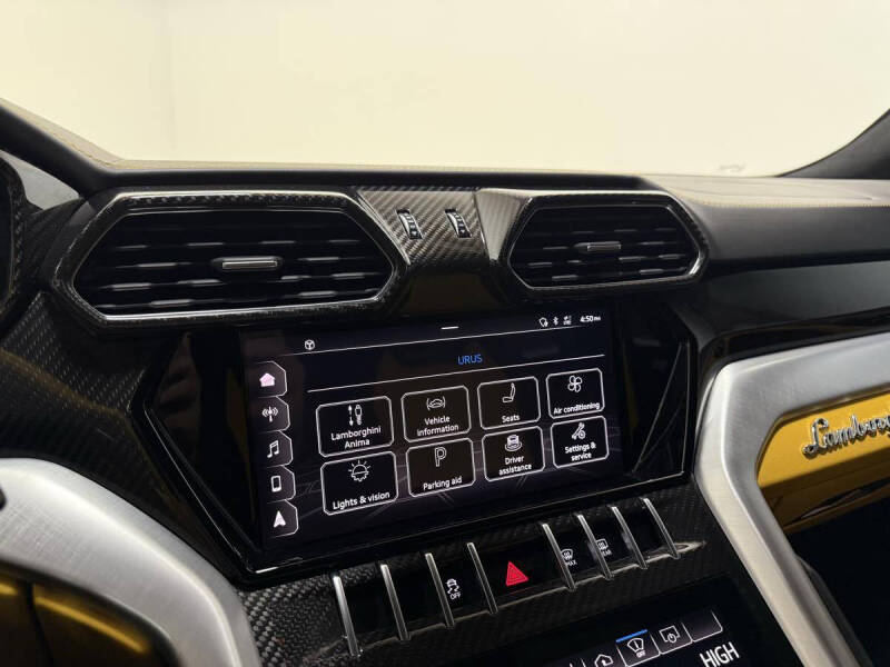 2021 Lamborghini Urus