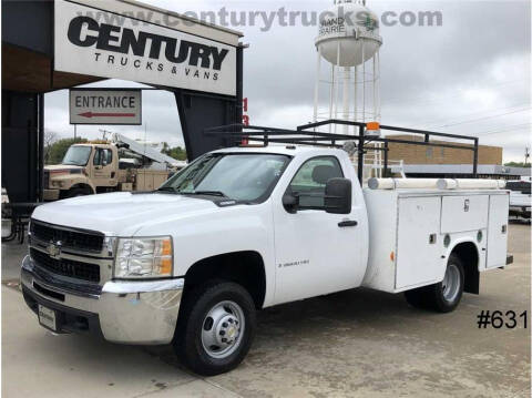 2007 Chevrolet Silverado 3500HD CC for sale at CENTURY TRUCKS & VANS in Grand Prairie TX