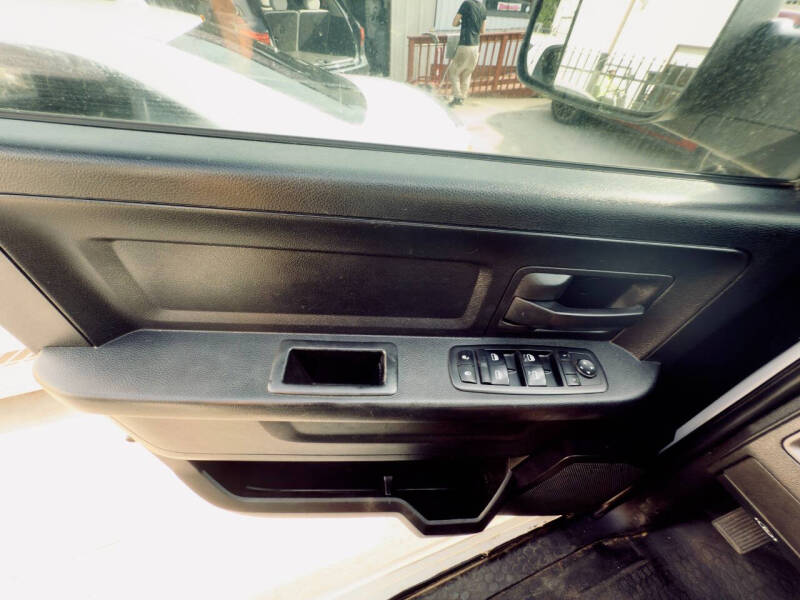 2013 RAM 2500 Powerwagon Tradesman