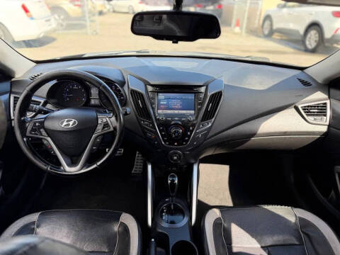 2015 Hyundai Veloster Turbo