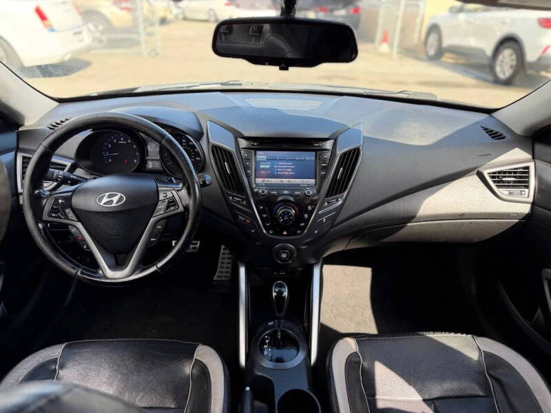 2015 Hyundai Veloster Turbo