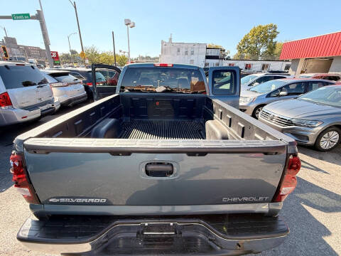 2005 Chevrolet Silverado 1500 Work Truck