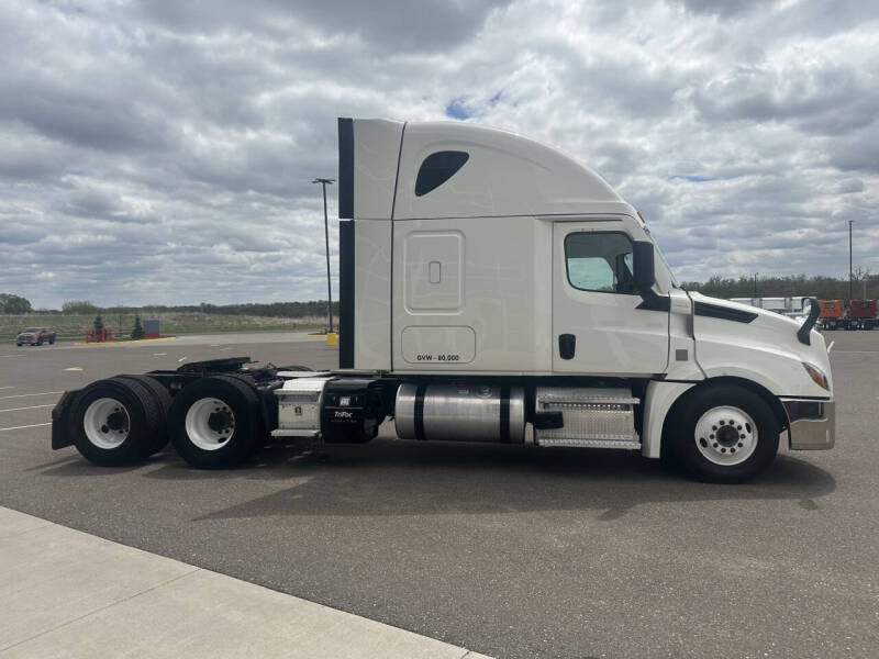 2020 Freightliner Cascadia