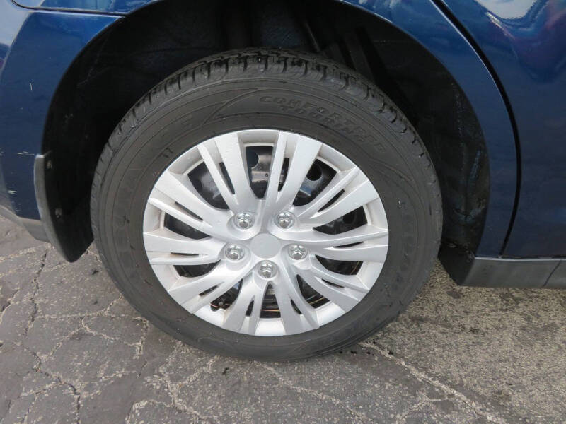 2008 Nissan Versa 1.8 S