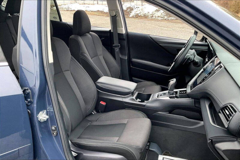 2023 Subaru Outback Premium