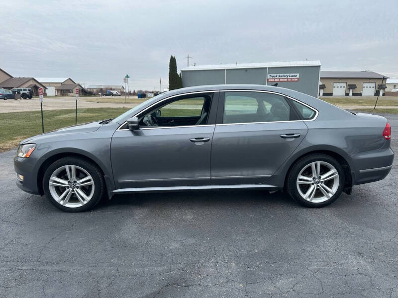 2015 Volkswagen Passat for sale at Luxury Cars Xchange in Lockport IL