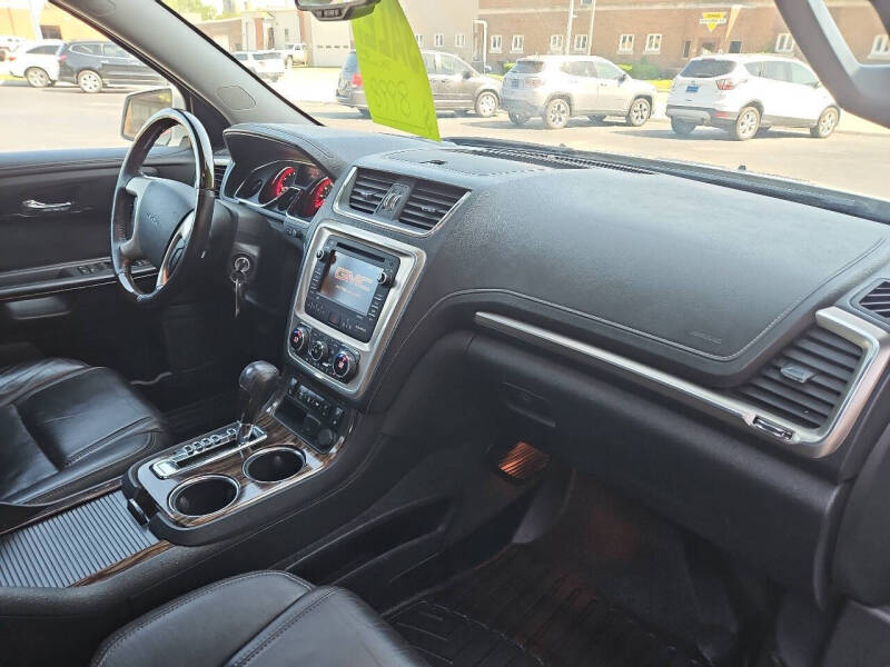 2015 GMC Acadia Denali