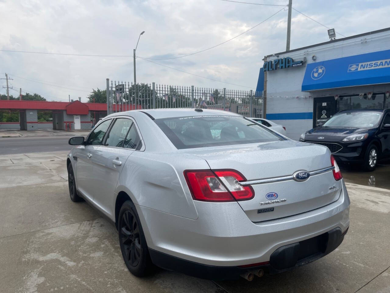 2011 Ford Taurus for sale at Alpha Auto Sales in Detroit, MI