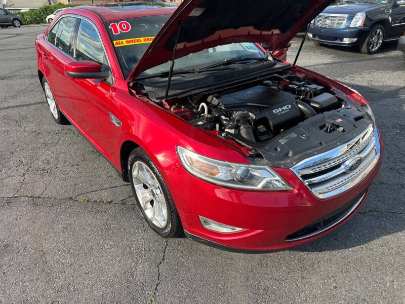 2010 Ford Taurus SHO
