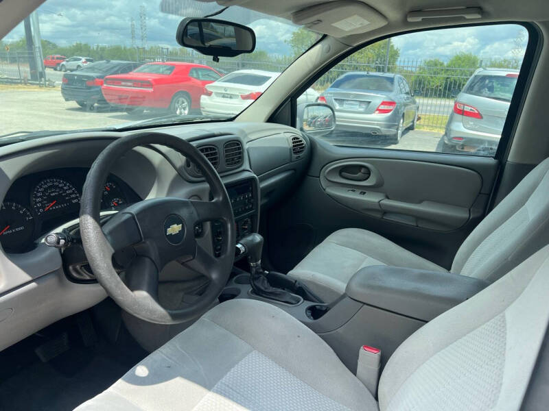 2008 Chevrolet TrailBlazer LS Fleet2