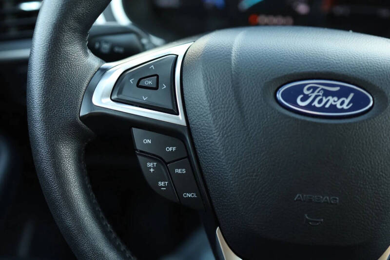 2020 Ford Edge