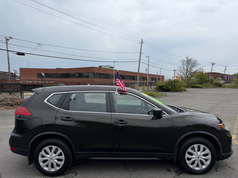 2017 Nissan Rogue S