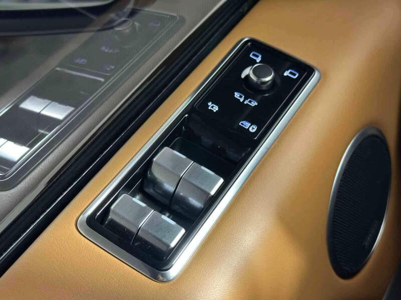 2020 Land Rover Range Rover Sport SVR