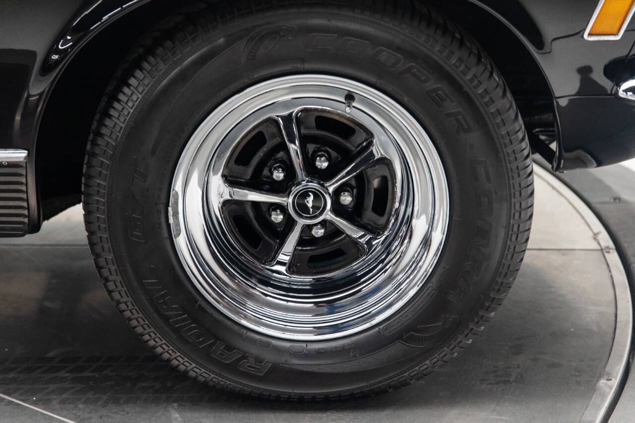 1970 Ford Mustang 19