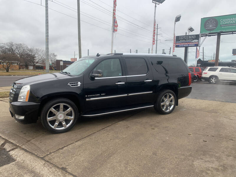 2008 Cadillac Escalade ESV for sale at Xpress Auto Sales in Roseville MI