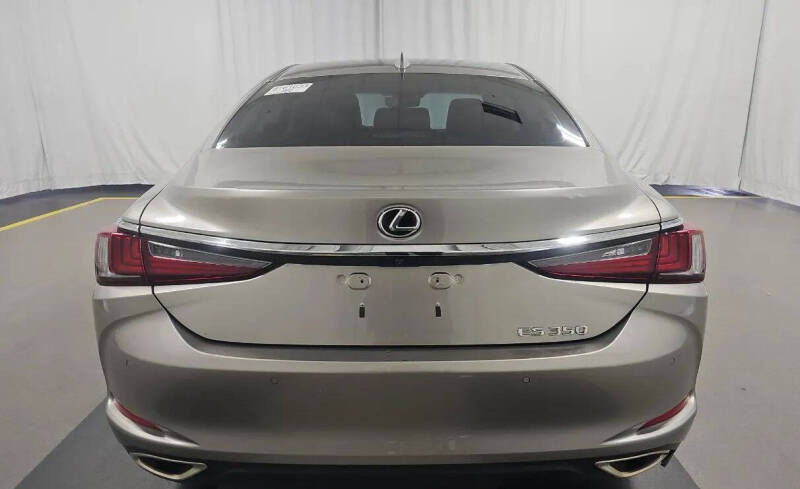 2021 Lexus ES 350