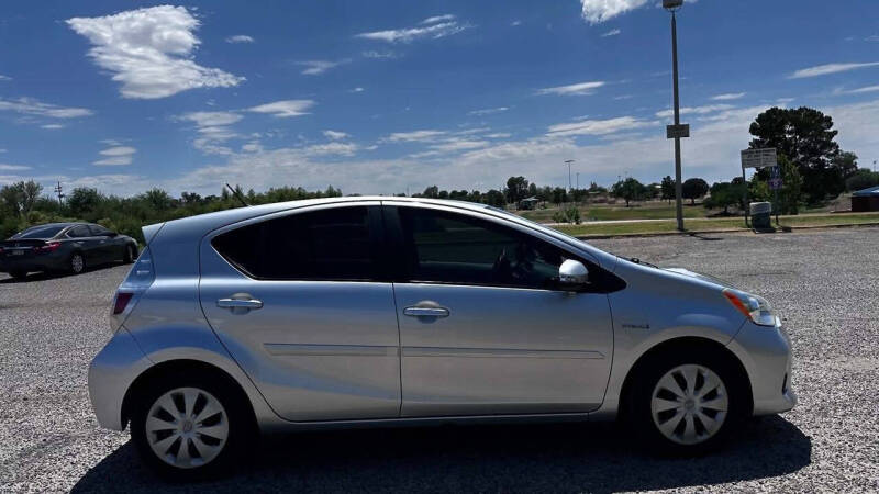 2013 Toyota Prius c Two
