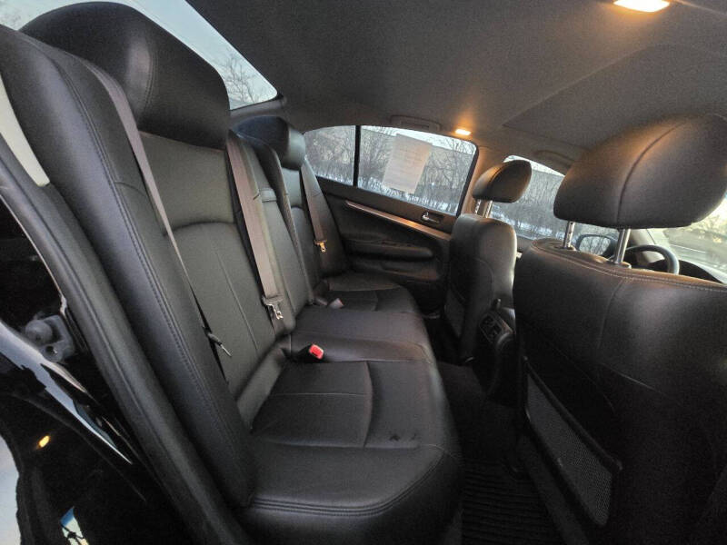 2011 Infiniti G37 Sedan x Sport Appearance Edition