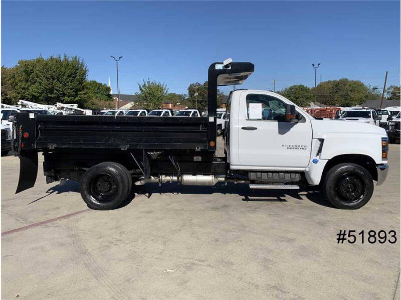 2022 Chevrolet Silverado 6500HD