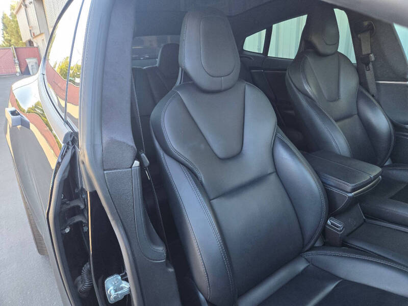 2019 Tesla Model S Performance