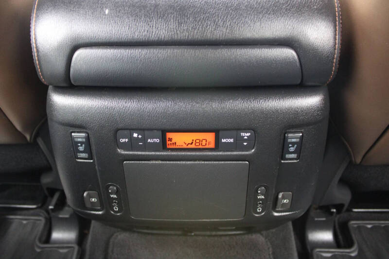 2019 Nissan Armada Platinum