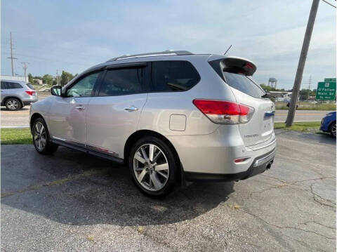 2013 Nissan Pathfinder Platinum