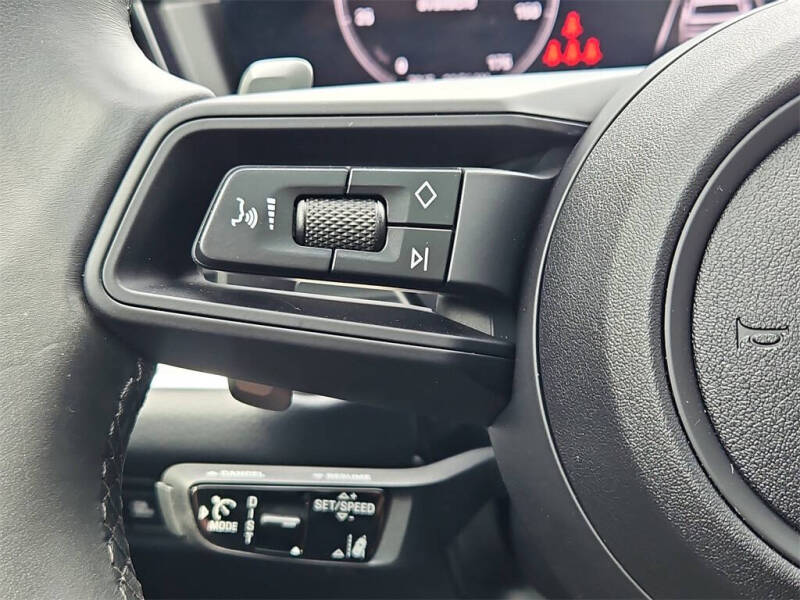 2025 Porsche Cayenne