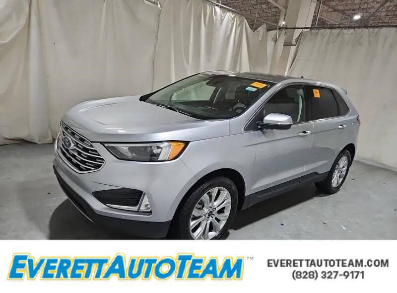 2022 Ford Edge Titanium
