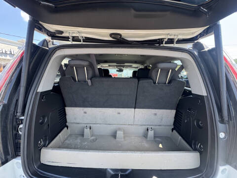 2015 Cadillac Escalade Luxury