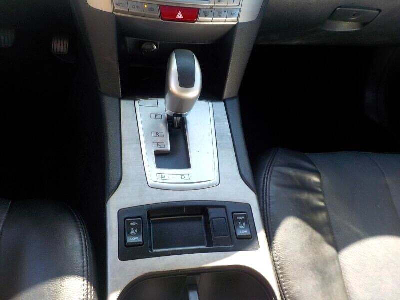 2011 Subaru Outback 2.5i Limited