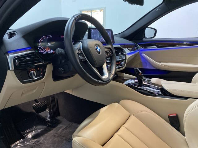 2020 BMW 5 Series 530i