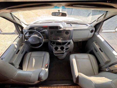 2019 Thor Motor Coach Majestic