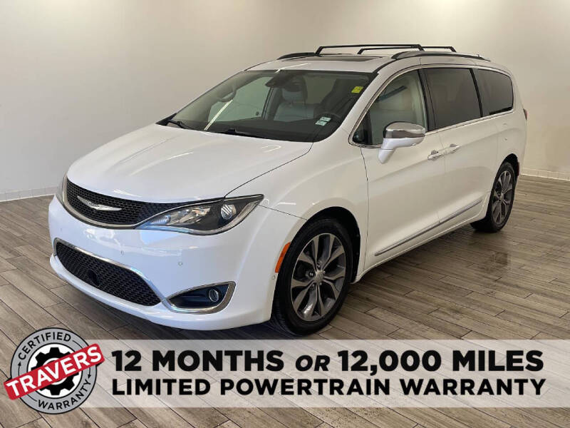 2018 Chrysler Pacifica for sale at TRAVERS GMT AUTO SALES - Autos para ti in Florissant MO