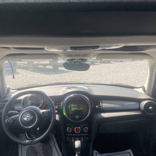 2017 MINI Hardtop 4 Door Cooper