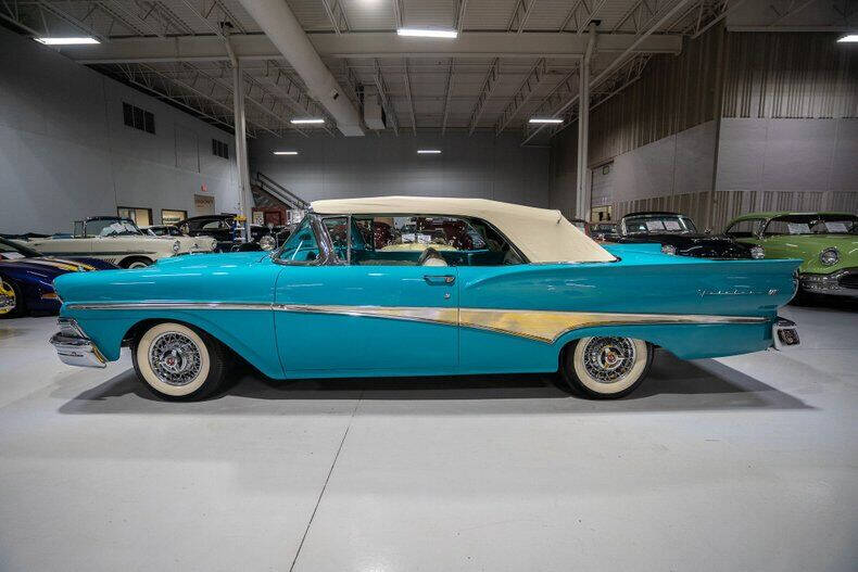 1958 Ford Fairlane