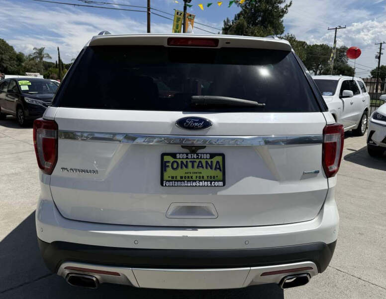 2017 Ford Explorer Platinum