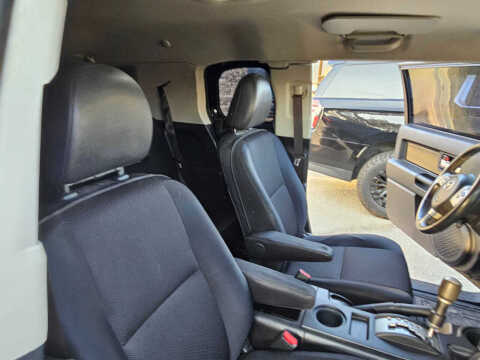 2012 Toyota FJ Cruiser