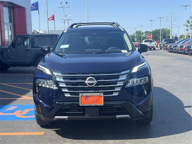 2025 Nissan Rogue Platinum